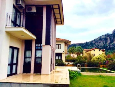 Luxusvilla  Zu Verkaufen In Dalyan Gülpinar Dv-10