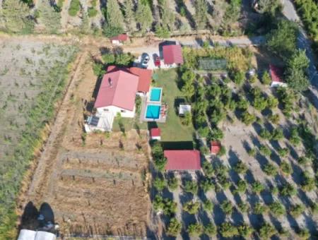 Farmhouse Located On 40 Acres Of Land In Tepearası Area (Tak01)